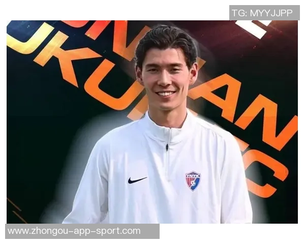 山东泰山半场落后云南玉昆侯永永头球破门克雷桑李源一错失良机