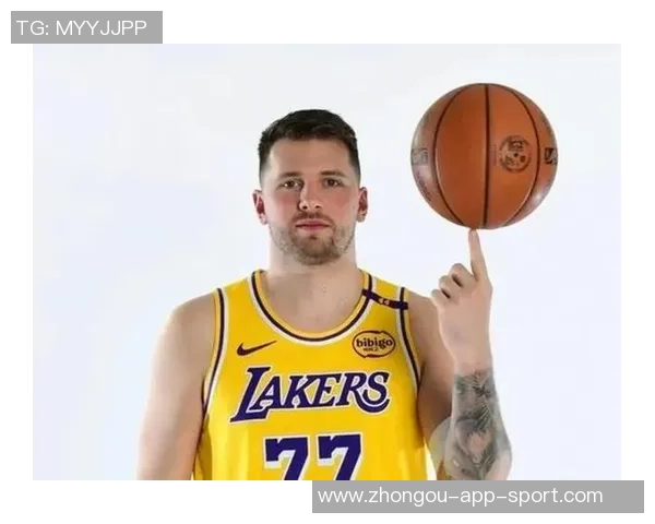 海斯分享东契奇配合秘诀强调做好本职工作的重要性 海斯分享东契奇配合秘诀强调做好本职工作的重要性