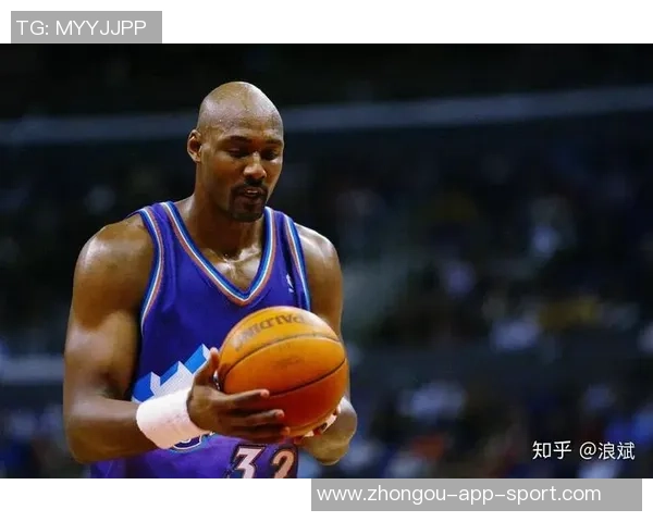 齐沃现场指挥风格独特提前喊接球球员与绰号互动引关注 齐沃现场指挥风格独特提前喊接球球员与绰号互动引关注